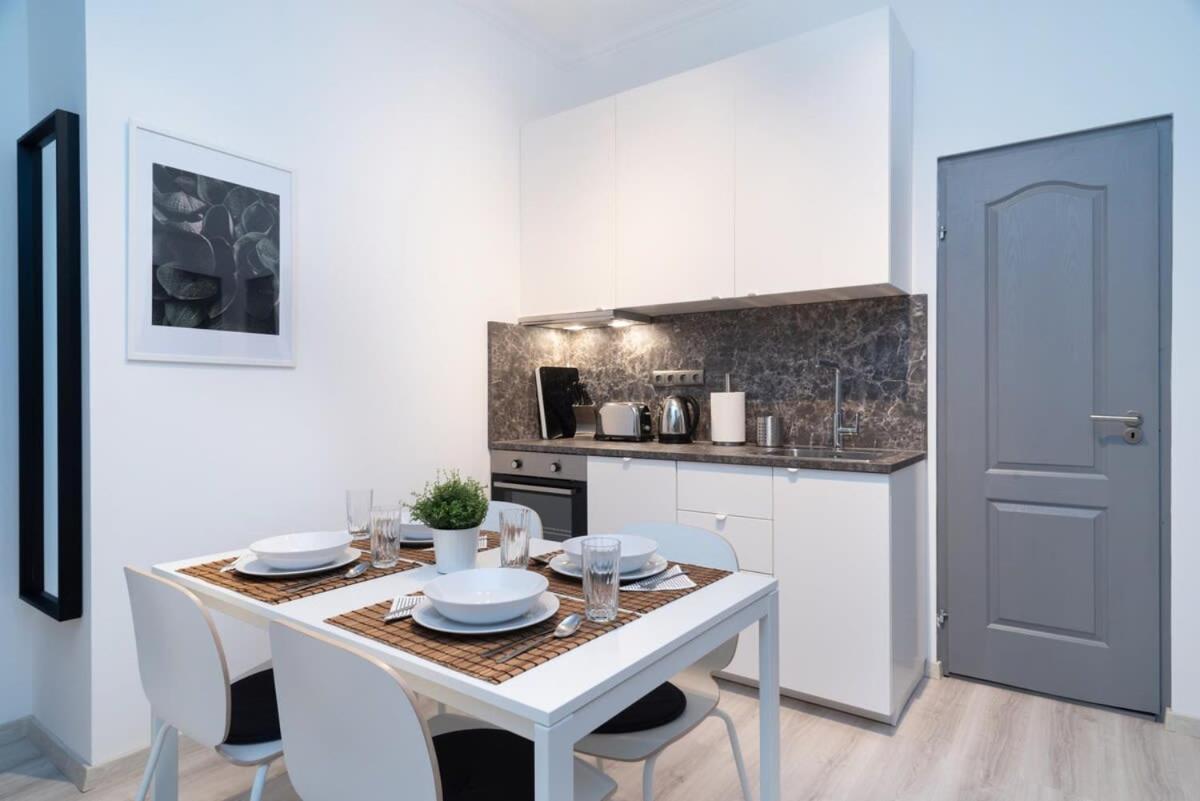 בודפשט Ideal New Apartment In The Center מראה חיצוני תמונה