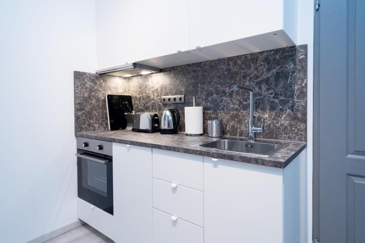 בודפשט Ideal New Apartment In The Center מראה חיצוני תמונה
